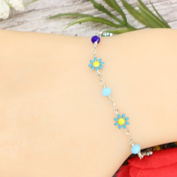 "Trendy Bracelet for Girls & Women – Cute, Adjustable & Gift-Ready | MLCRC1485 - Picture 2 of 10